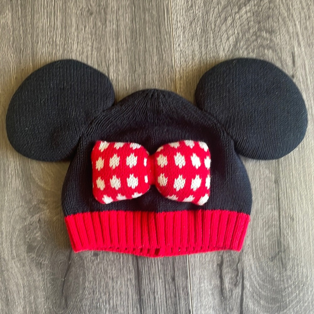 Disney Minnie Mouse infant Bennie/hat Disney trips or any occasion Adorable